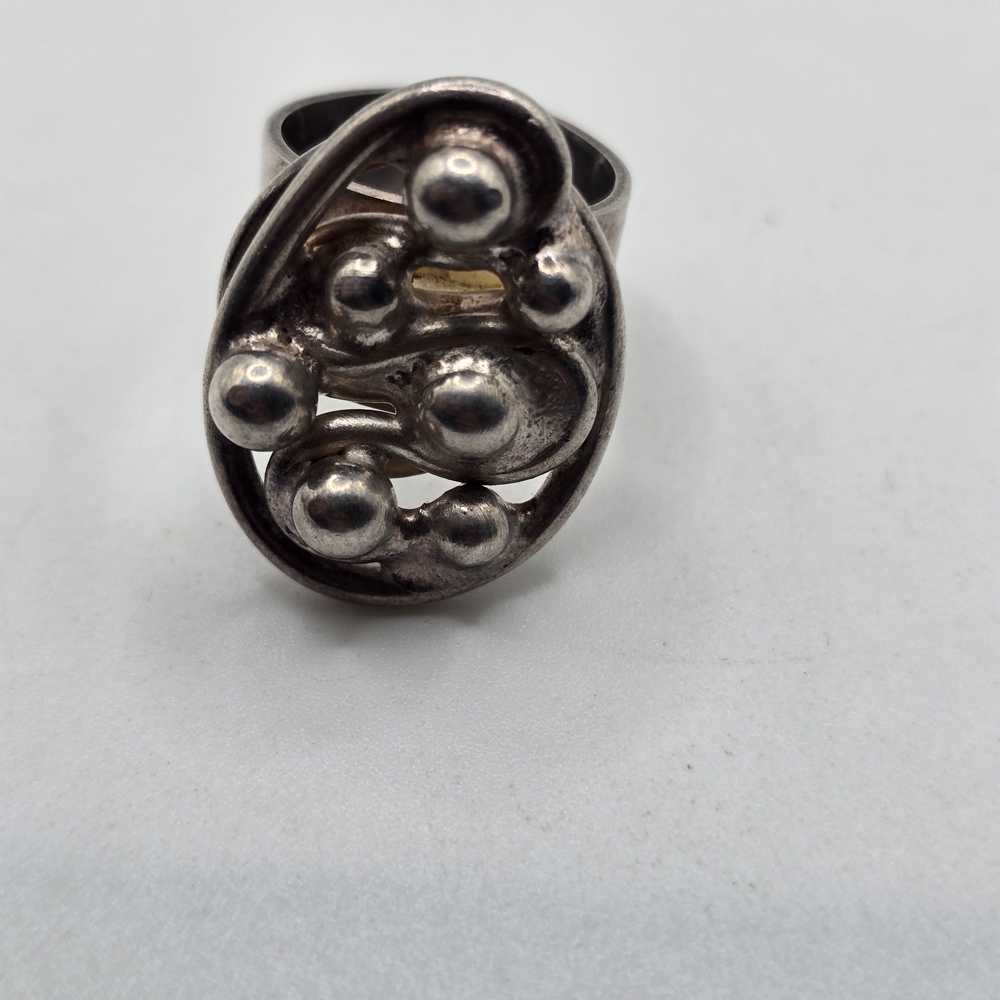 Anette Borke Denmark Silver Pewter Cluster Ring - Picture 3 of 5